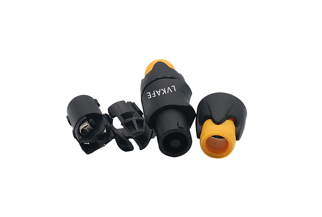 Audio Triangular Europe